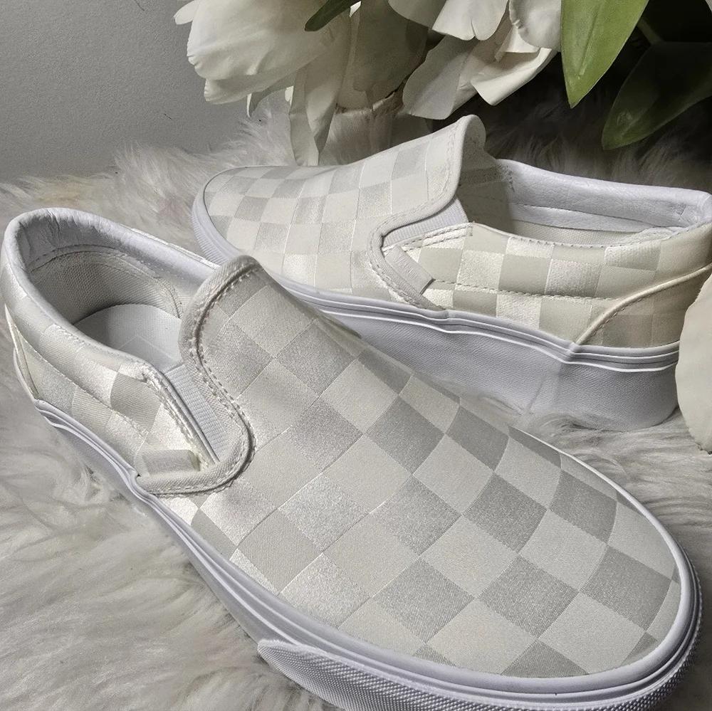 Vans Classic Slip-On Stackform Satin Checkerboard White New